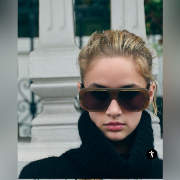 ZARA SOFT KNIT Women's Black Turtleneck Sweater Size Large - Picture 4 of 7